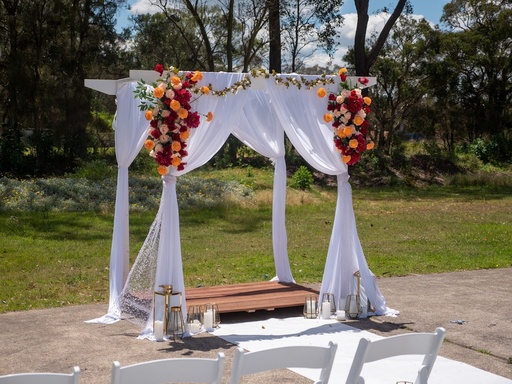 [Arbours & Backdrops] White Four Post Wooden Arbour