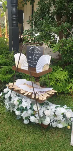 [Guests Comfort] Bamboo Paper Hand Fans Stand with Signage (50 Fans)