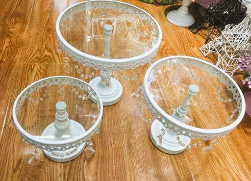 [Cake & Dessert Stands] White Metal & Glass Lace Dessert Stand With Crystal Pendant Chain